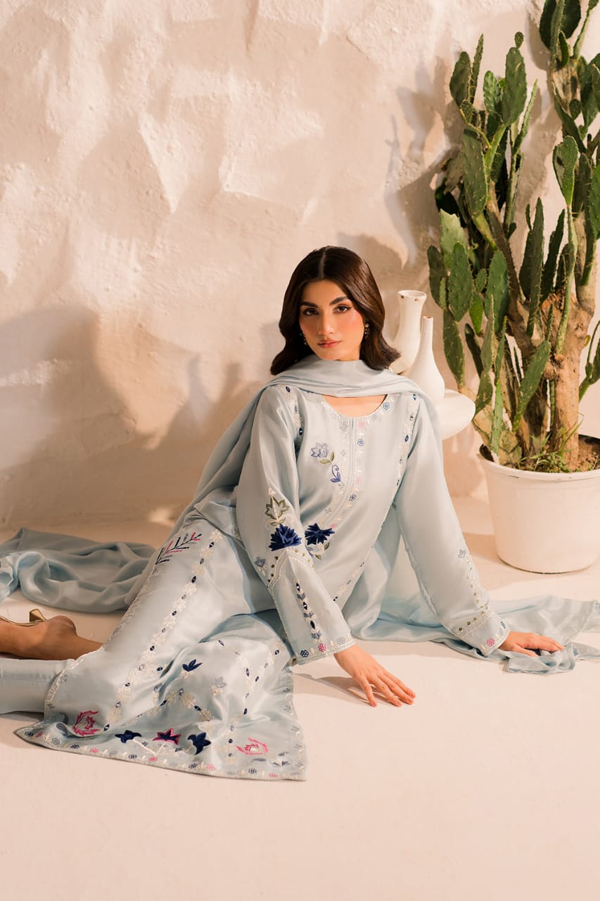 Rainbow š Stitched outfit