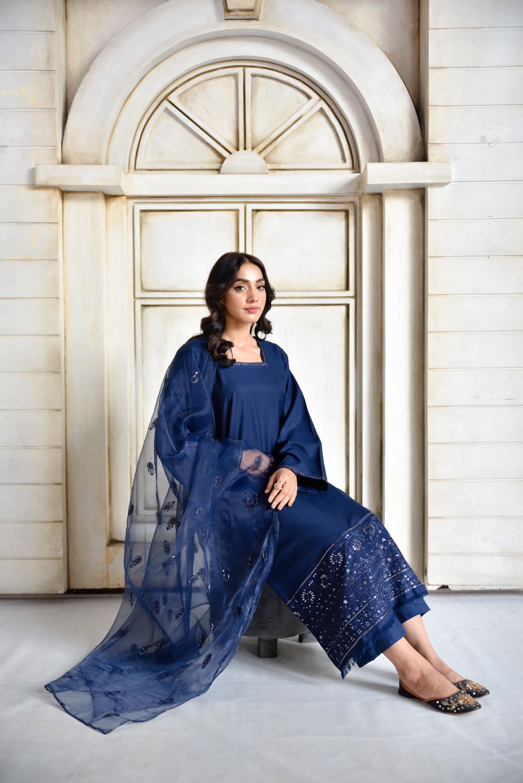 Azure Blue Full Sleeves | 3-Piece Stitched Suit