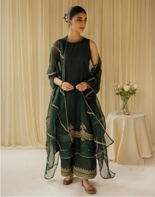 Green Lawn 3-piece Full Sleeves Stitched Dress