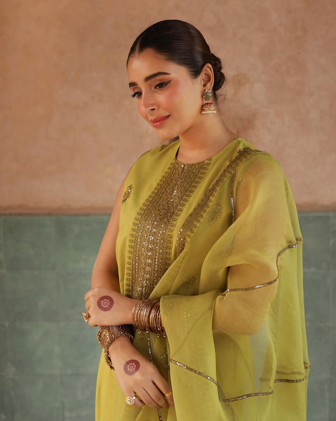 Yellow Full Sleeves Lawn 3-Piecce