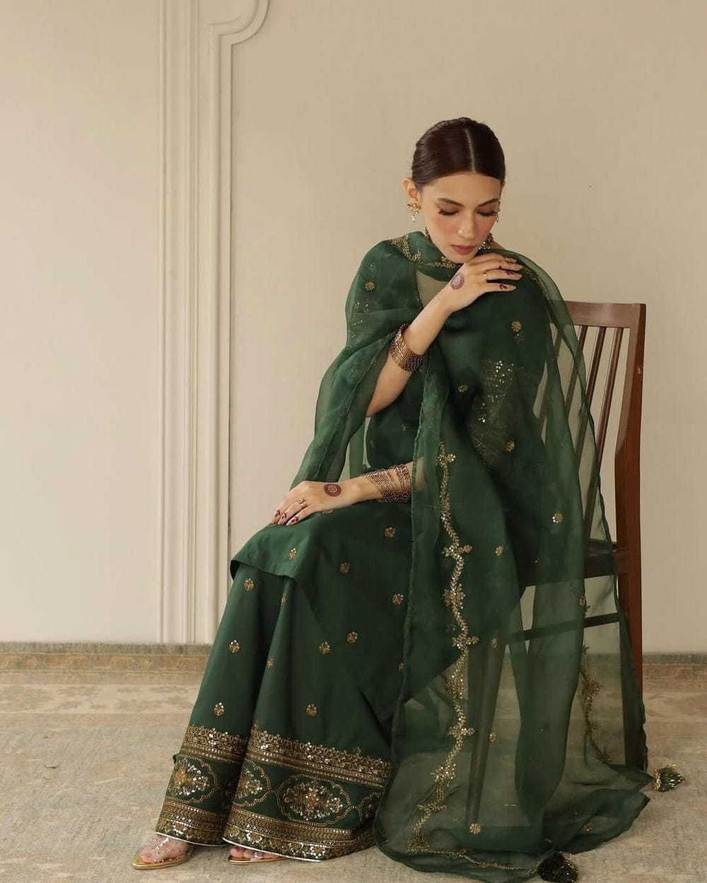 Deep Green Embroidered Lawn 3-piece Stiched Dress