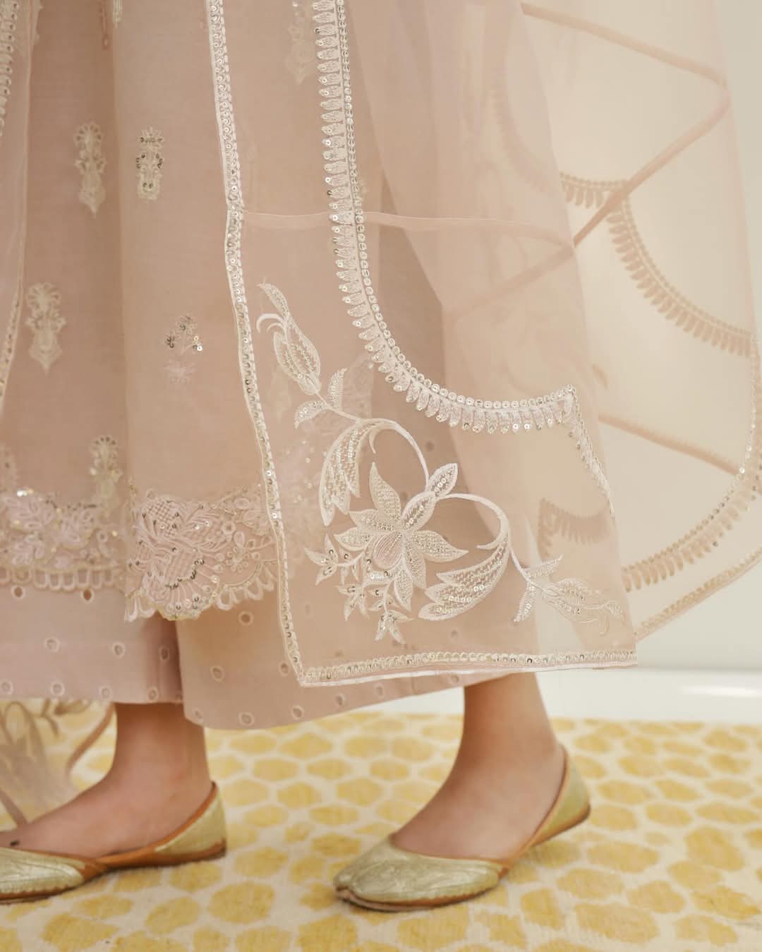 Rang-Saaz Full Sleeves Embroidered 3-piece Stiched Dress