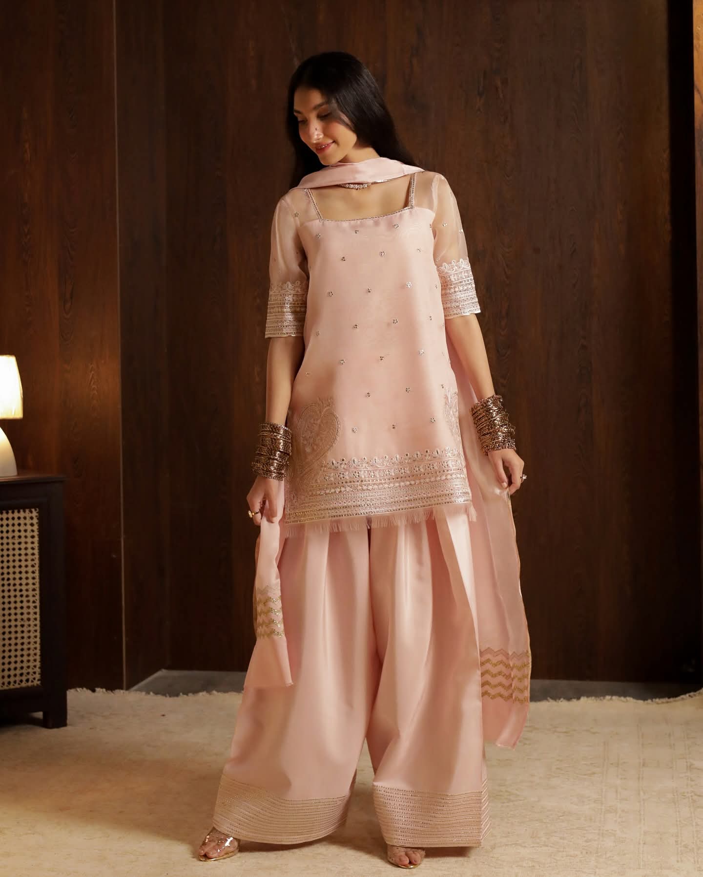 Baby Pink🪷Embroidered Stitched Outfit Full Sleeve's