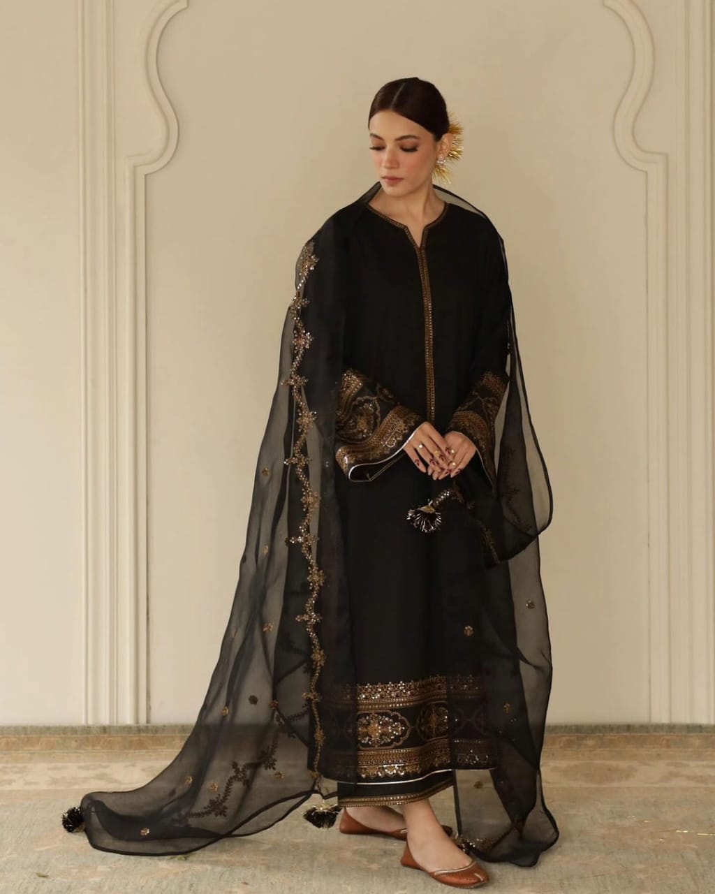 Siyaah  3-piece Stiched Dress