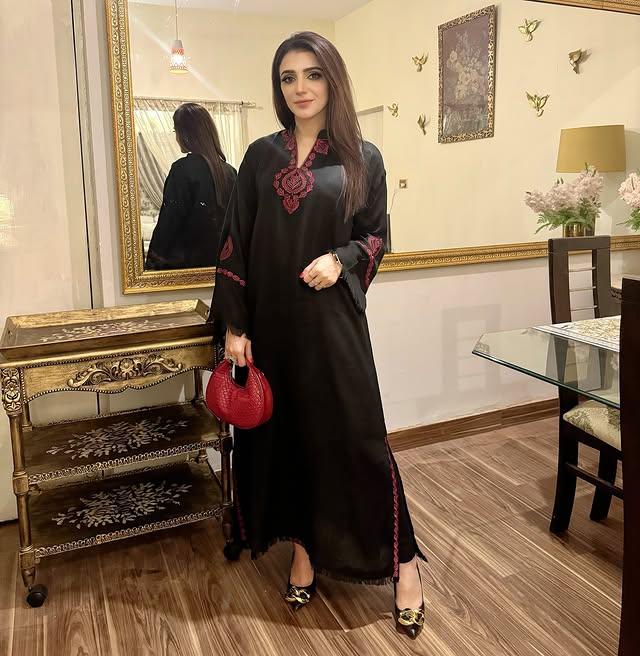 Black Stone (3-piece) Stitched outfit