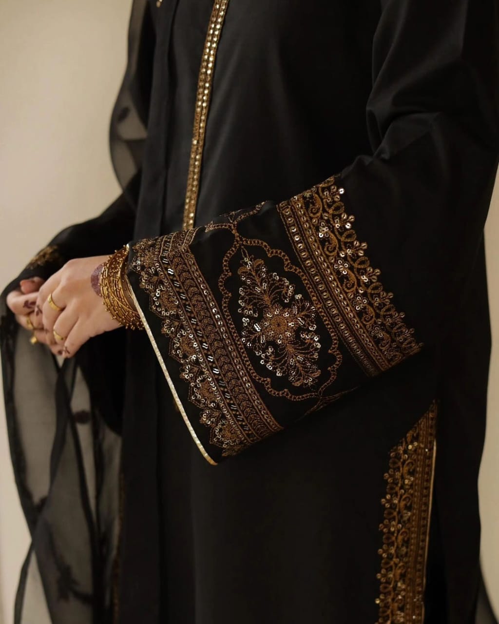 Siyaah  3-piece Stiched Dress