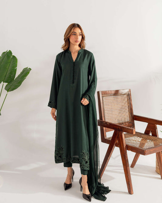 Deep Green Basic Outfit