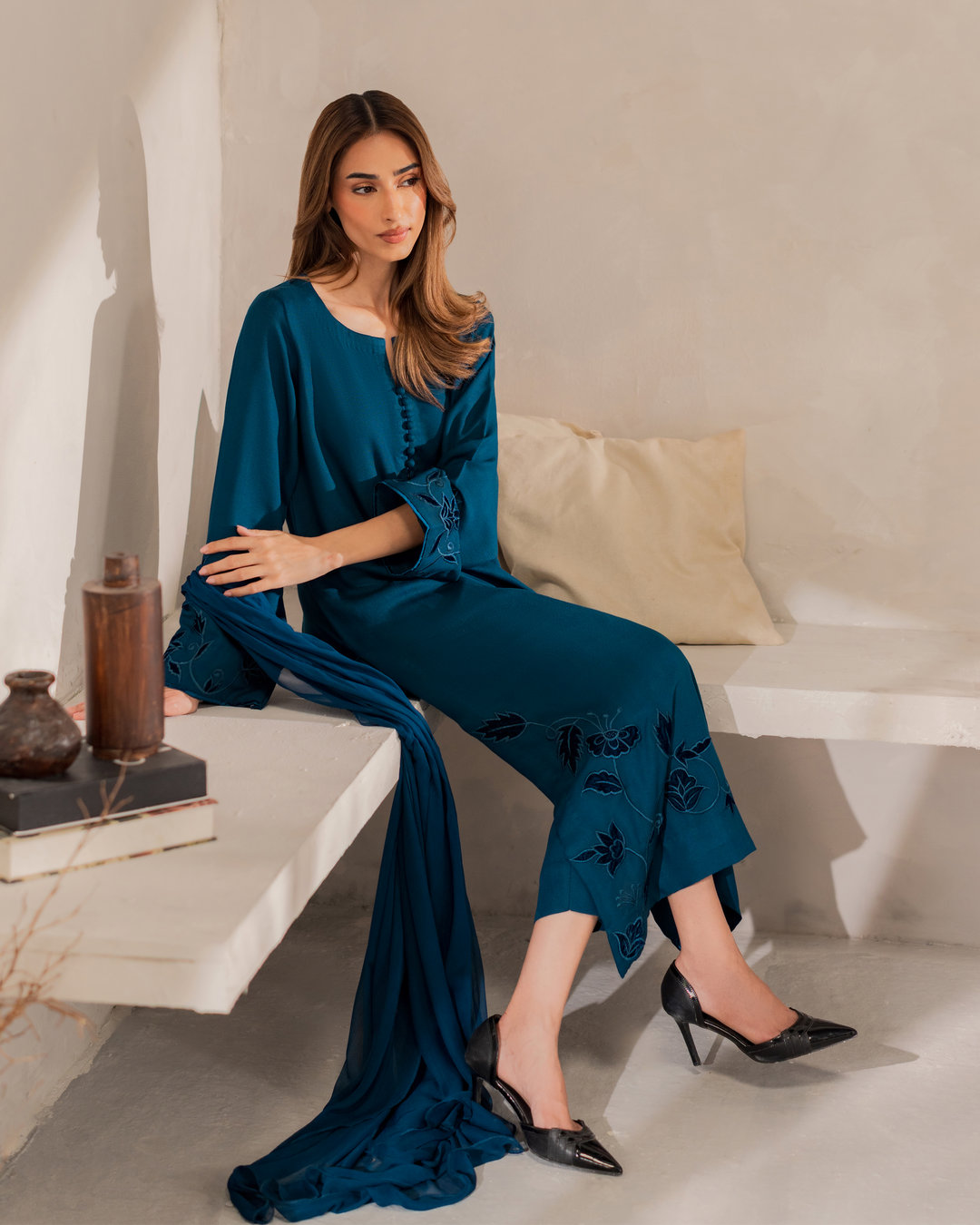 Royal Blue Basic Outfit