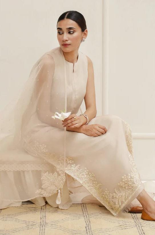 Light Skin Stitched🪡outfit