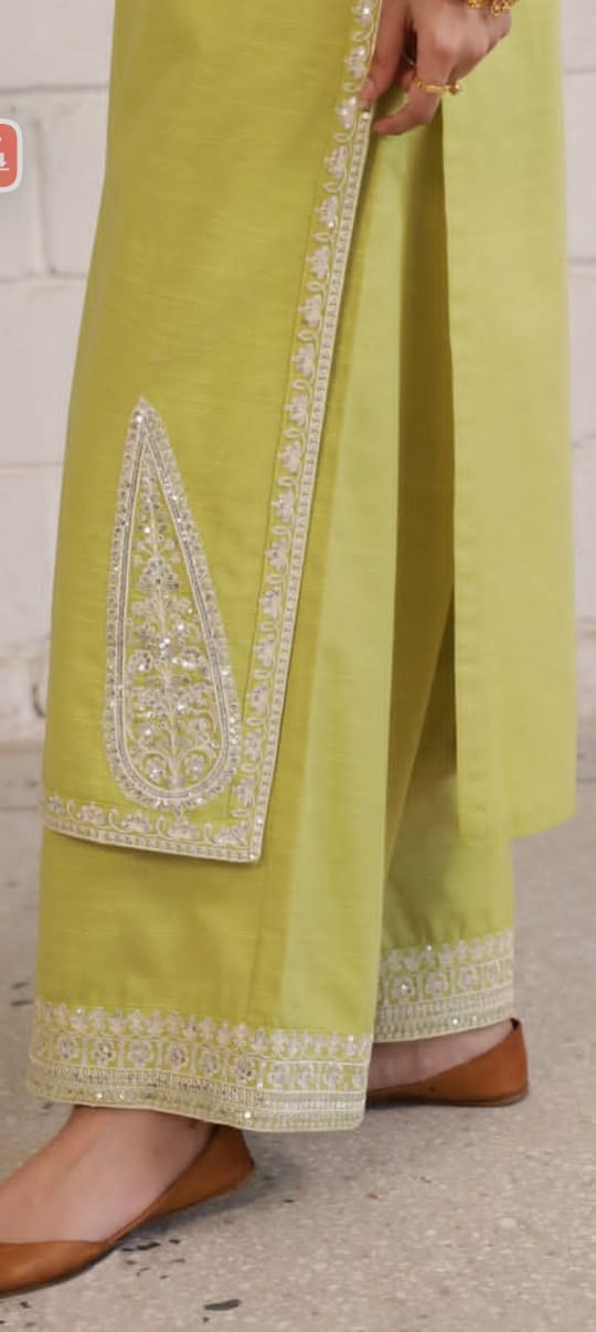 Lime Green 🎨stitched🪡outfit