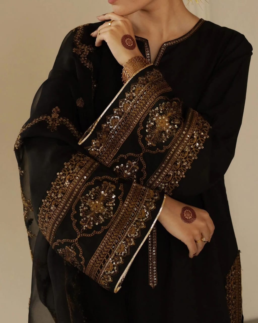 Siyaah  3-piece Stiched Dress